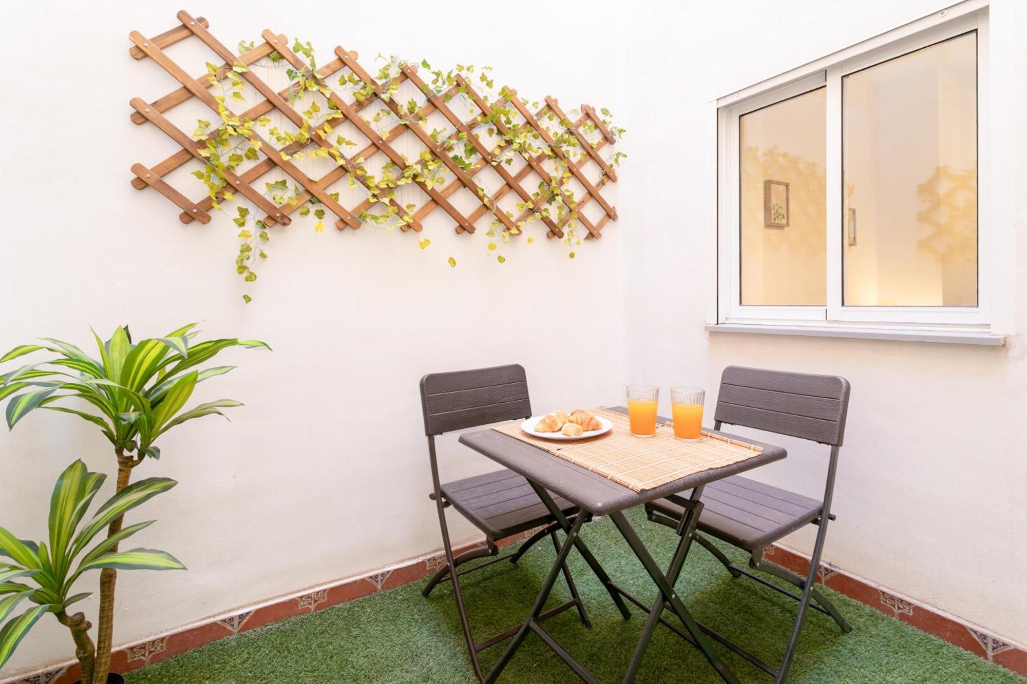 Apartamentos San Leandro, Centro Alicante Exterior foto