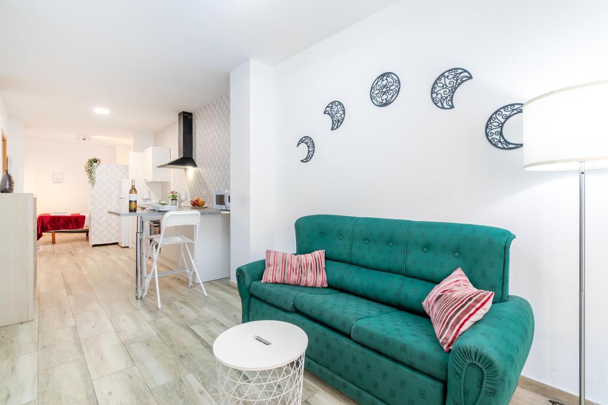 Apartamentos San Leandro, Centro Alicante Exterior foto